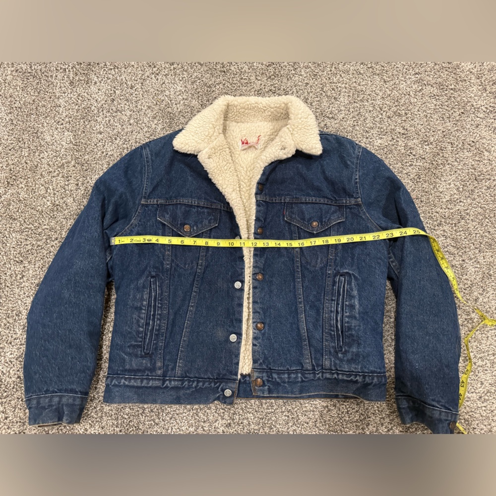 Vintage Levi's Sherpa lined Jean jacket - Picture 11 of 12